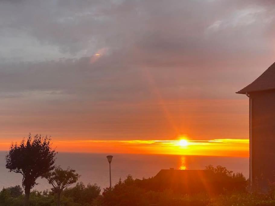 Superbe Vue Mer Panoramique F3 Blonville-sur-Mer Exteriér fotografie