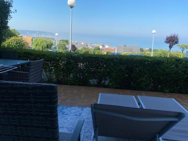 Superbe Vue Mer Panoramique F3 Blonville-sur-Mer Exteriér fotografie